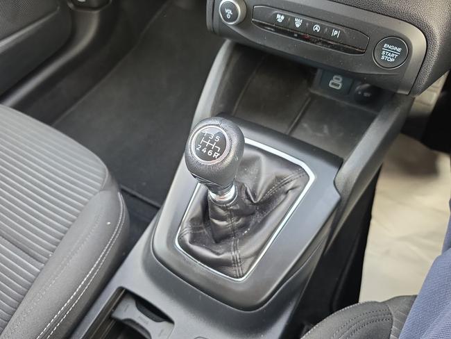 Ford Focus Photo 831d3c0c-5d31-4ad7-81da-bcafbeaa433f.jpg