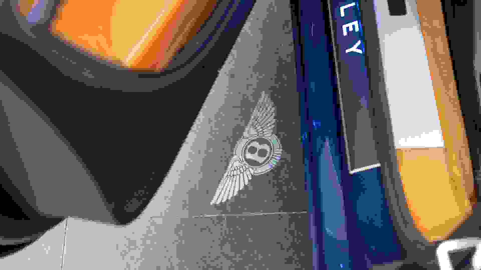 Bentley CONTINENTAL Photo 831ed743-2673-4f87-9152-19cdc3582cfc.jpg