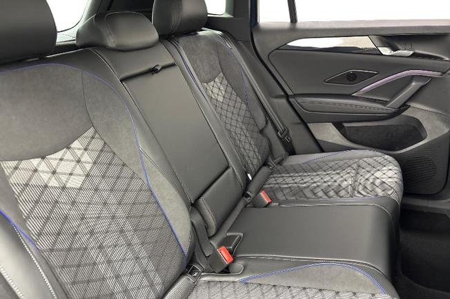 VOLKSWAGEN Tiguan Photo 9