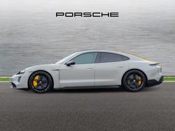 PORSCHE Taycan Photo 5