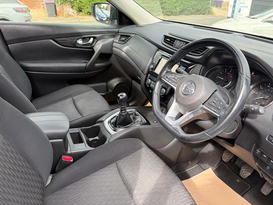 Nissan X-Trail Photo 832ba575-862e-4ec7-b4d0-bbcb10b79cc8.jpg