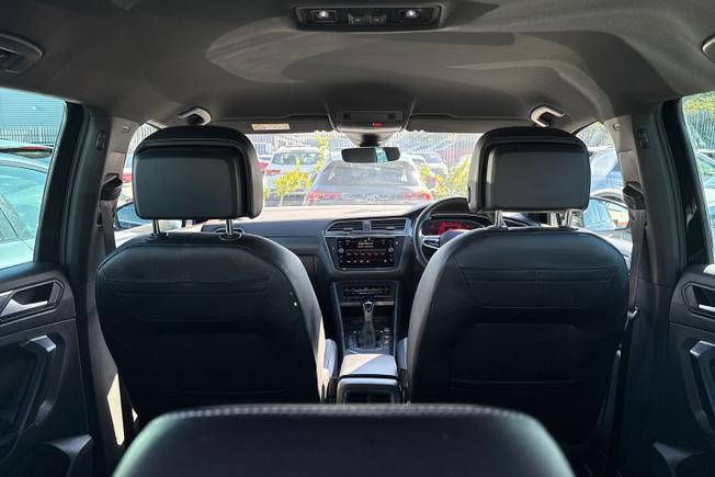 VOLKSWAGEN Tiguan Photo 44
