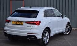 Audi Q3 Photo 38