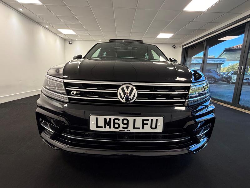 Volkswagen Tiguan Photo 836601b9-3a46-4fcd-80a7-9975b915f729.jpg
