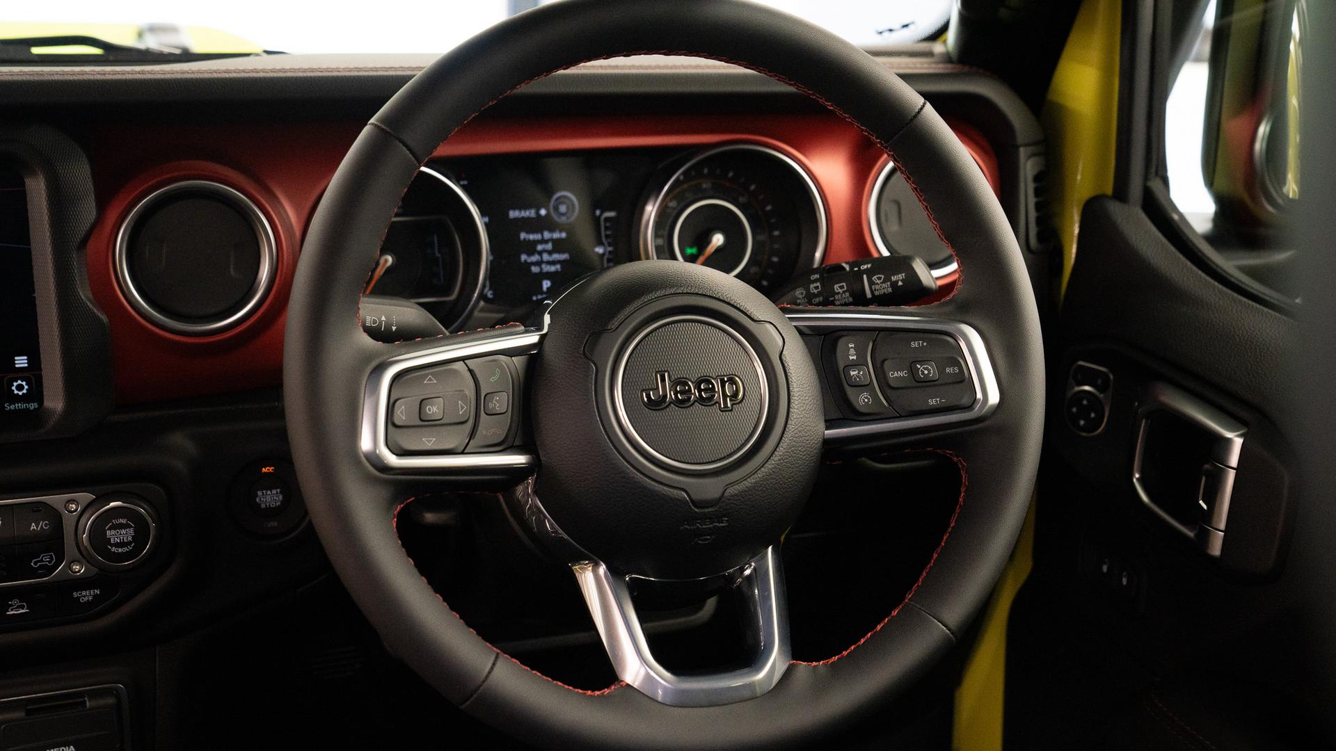 Jeep WRANGLER Photo 836d6a8a-db09-4ba0-9eab-6003ed41753e.jpg