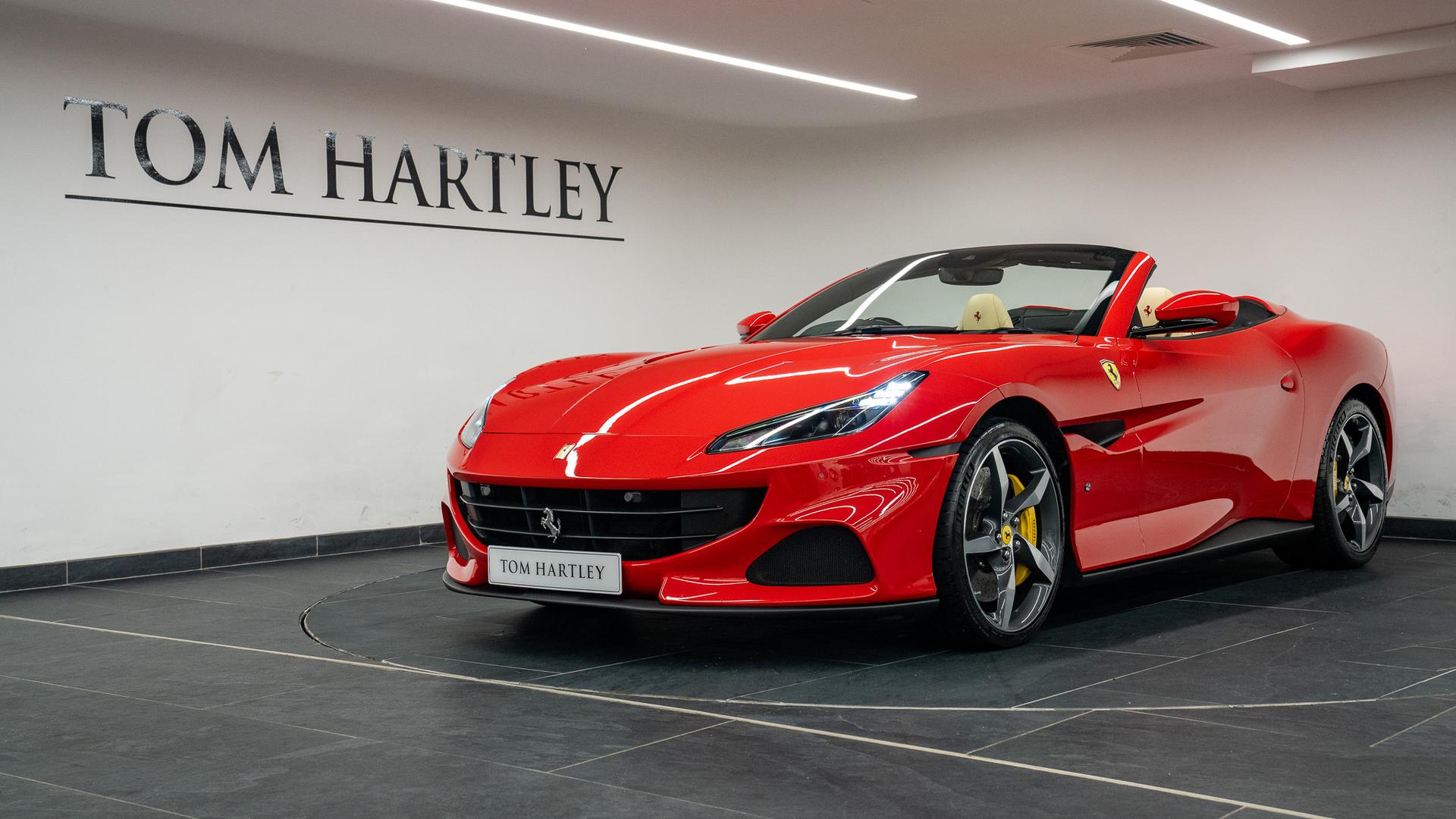 Ferrari Portofino Photo 838dce33-88f0-4969-a0d1-5b6a956bed1f.jpg