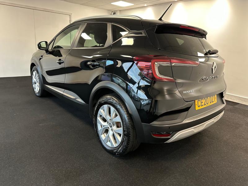 Renault Captur Photo 838df2b7-5485-400a-aa3f-ea7256c894b5.jpg