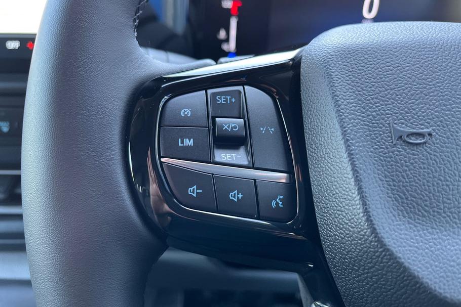 Used Ford TRANSIT CUSTOM CUSTOMLIML201 17