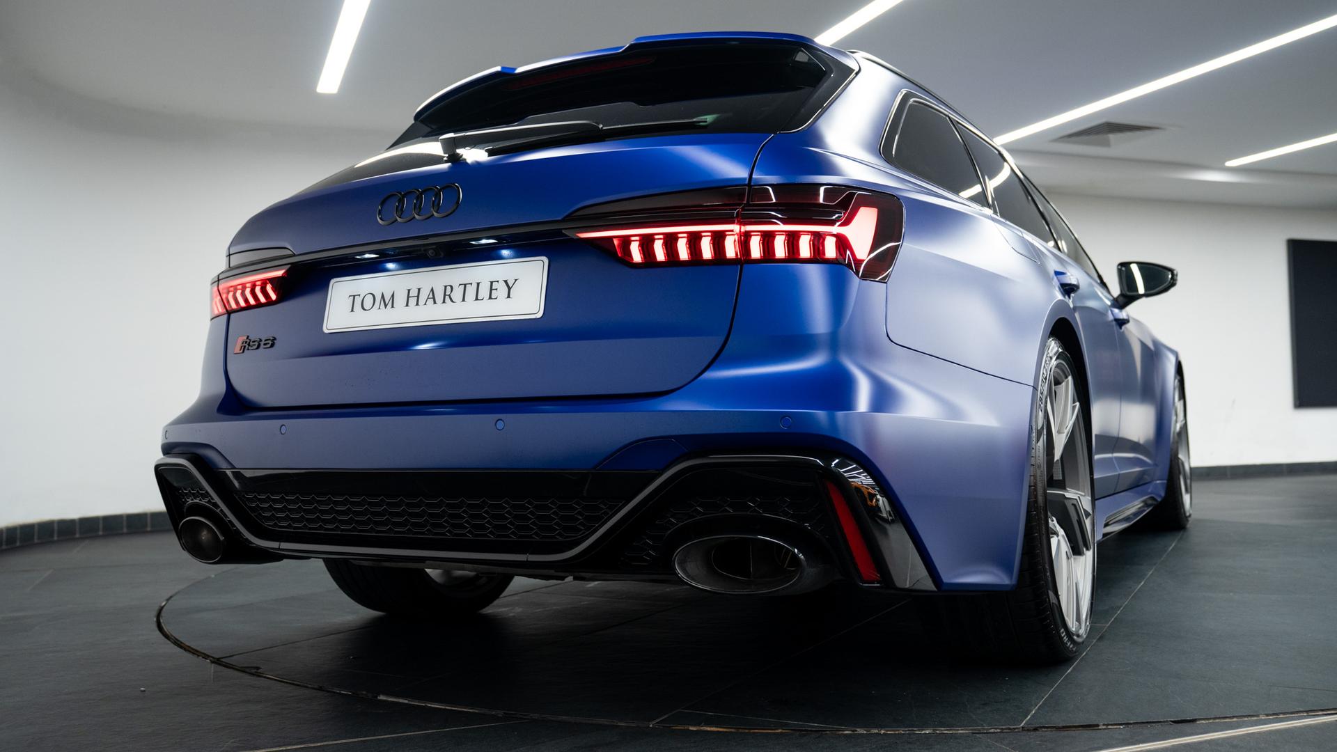 Audi RS6 Avant Photo 839b15a6-7c08-44fa-933f-4dab38dc5cce.jpg
