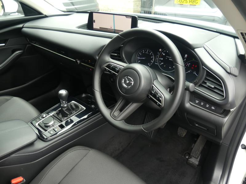 Mazda CX-30 Photo 839f1735-4bc8-4466-8af1-1b6ca20cf738.jpg