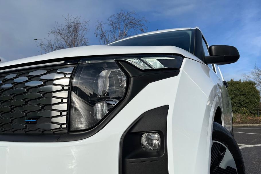 Used Ford E-TRANSIT COURIER ECOUIRER5 28