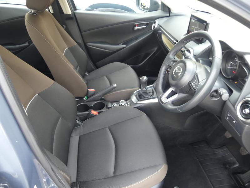 Mazda Mazda2 Photo 83c114ef-ab8e-42be-b62c-41db17c5cd92.jpg
