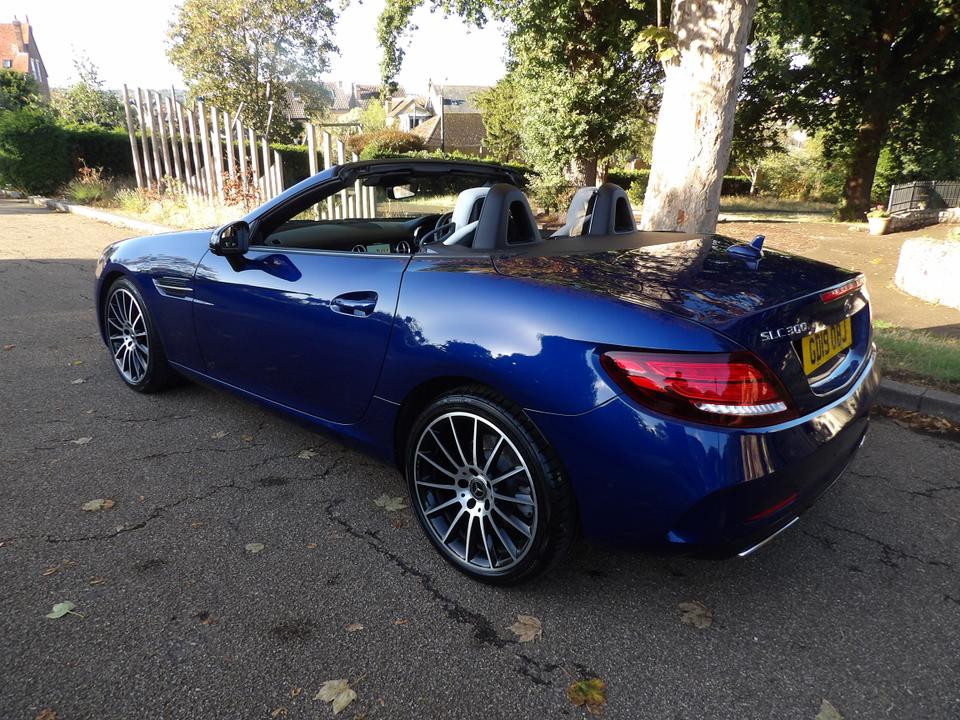 Used Mercedes-Benz SLC GD19OBJ 17