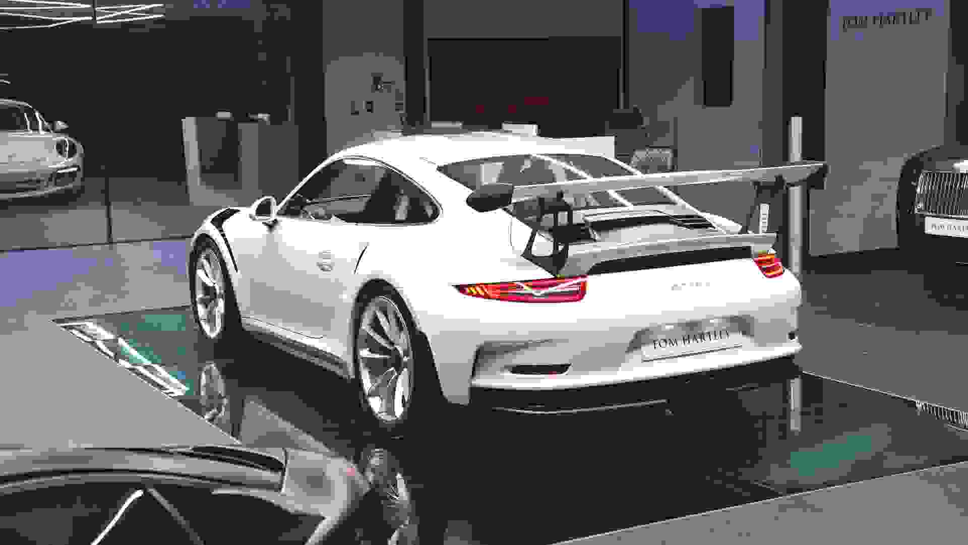 Porsche 911 Photo 83e1ffd1-0040-4a2e-a2d1-3d966cf03f6f.jpg