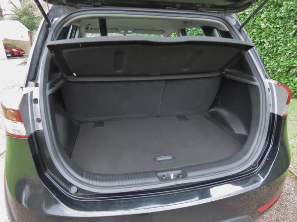 Used Hyundai ix20 BG65EEF 12