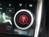 Jaguar XE Photo 19