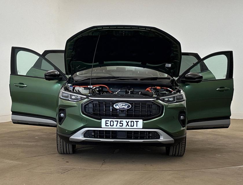 Ford Kuga Photo 84100ef6-e622-4b96-b759-b558df61d06a.jpg