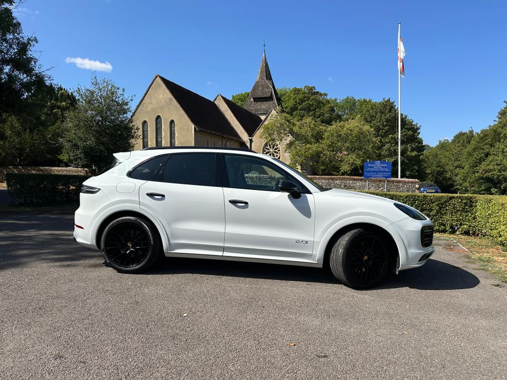 Used Porsche Cayenne BV23KGJ 14
