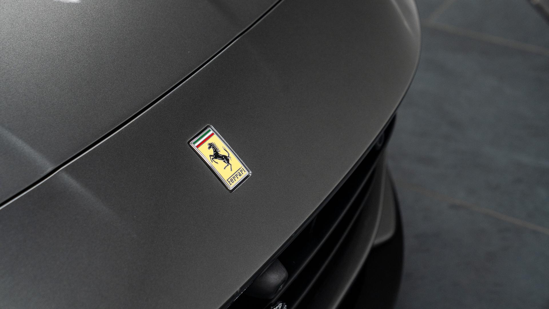 Ferrari Portofino Photo 84260080-f5cf-4b94-8c5c-39bec08e1139.jpg