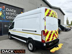 Ford Transit Photo 15