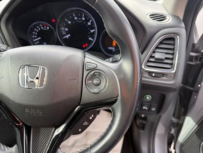 Honda HR-V Photo 84306bf3-aa2a-4051-8bc8-a8f347832d5c.jpg