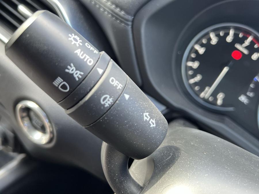 Mazda CX-5 Photo 84344490-f654-4535-9d56-e325bcb96f1f.jpg