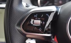 Jaguar E-PACE Photo 14