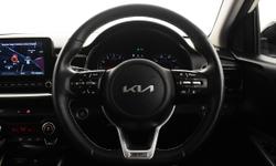 Kia STONIC Photo 8