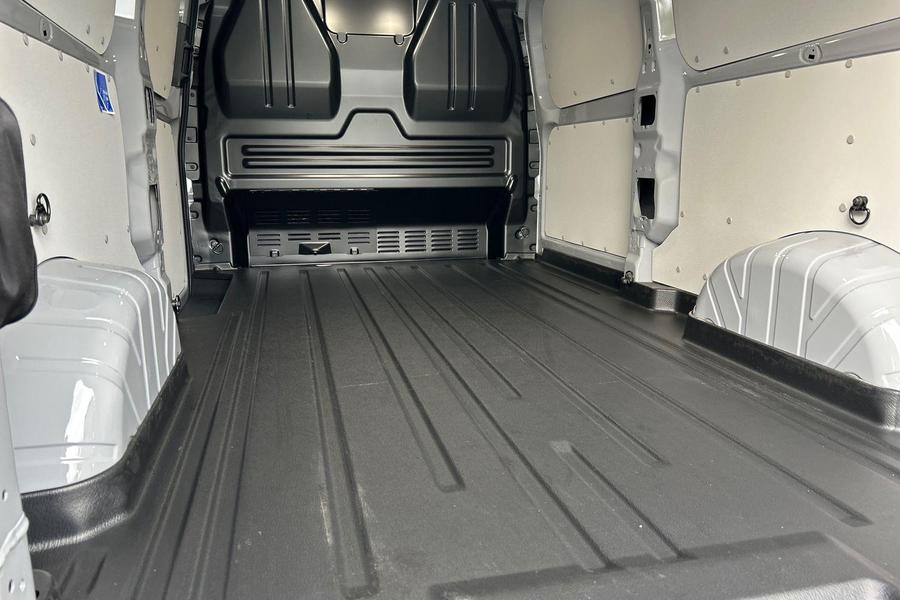 Ford TRANSIT CUSTOM Photo 84445c5b-3652-4d3c-a041-7b63c2712438.jpg