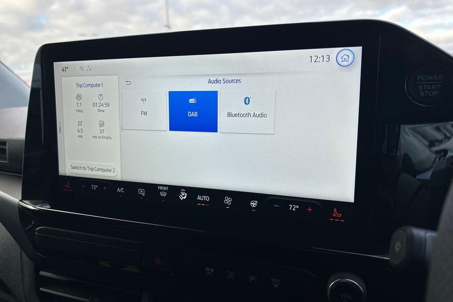 Ford TRANSIT CUSTOM Photo 844a86e4-f741-41bb-867f-c02abfb74764.jpg