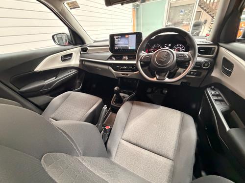 Suzuki Swift Photo 8450fb19-628f-48bd-86e7-746e8e9cdb72.jpeg