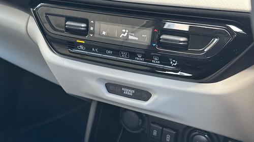 Suzuki Swift Photo 84571408-098b-43cb-97f7-3dfdb5dd68b5.jpg