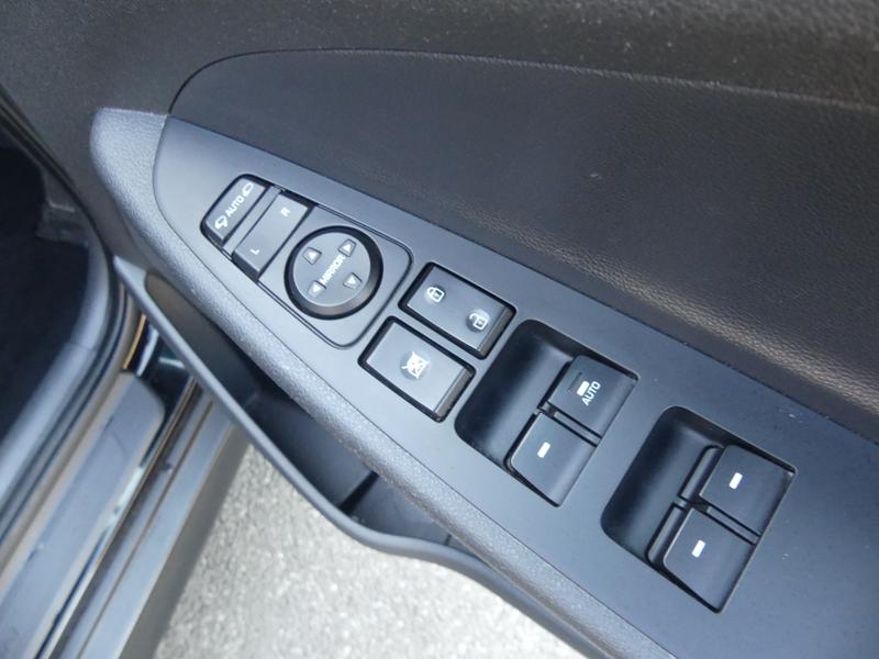 Hyundai TUCSON Photo 84740996-954b-433b-a138-9db2c61332ca.jpg