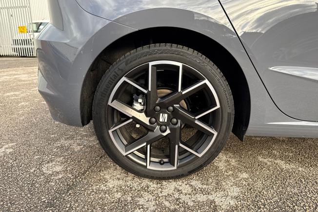 SEAT Ibiza Photo 21