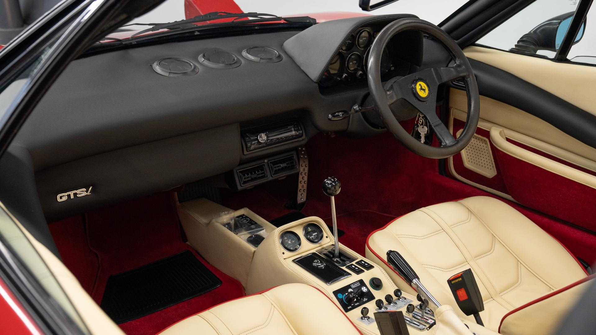 Ferrari 308 Photo 847b9322-9845-431a-8abd-f365967f645d.jpg