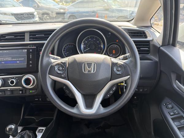 Honda Jazz Photo 16