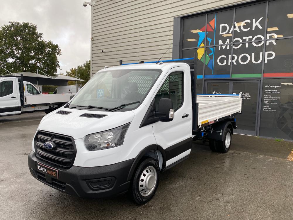 Ford Transit Photo 84893ad6-2ec2-45a6-b1b7-6c61fccc9e5c.jpg