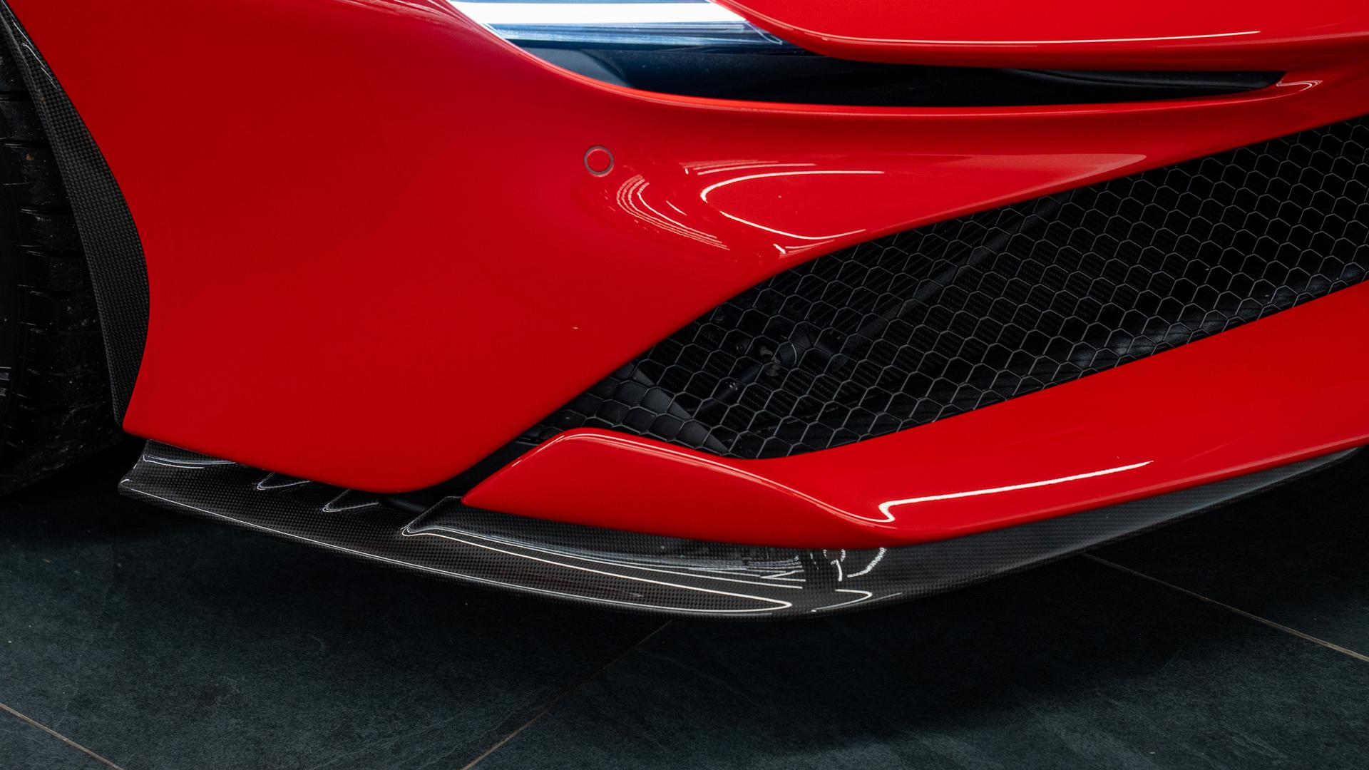 Ferrari SF90 Photo 84898acd-99d7-43ba-b8ab-5e6a2701068a.jpg