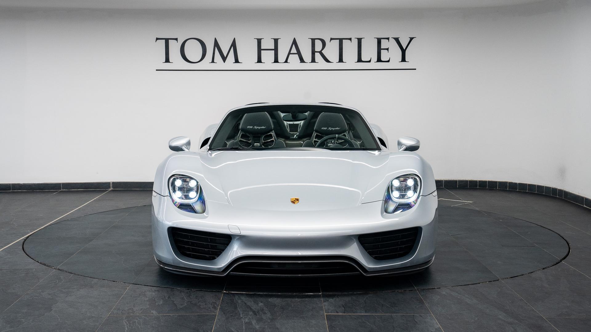 Porsche 918 Photo 848d5b4e-0c49-435c-86db-f15456688c9d.jpg