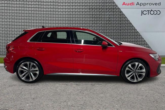 AUDI A3 Photo 4
