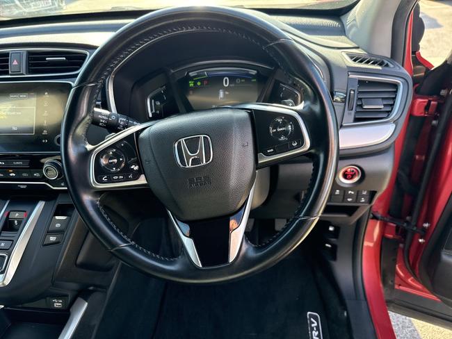 Honda CR-V Photo 849ee573-cced-417b-8eff-69fdd0644de5.jpg