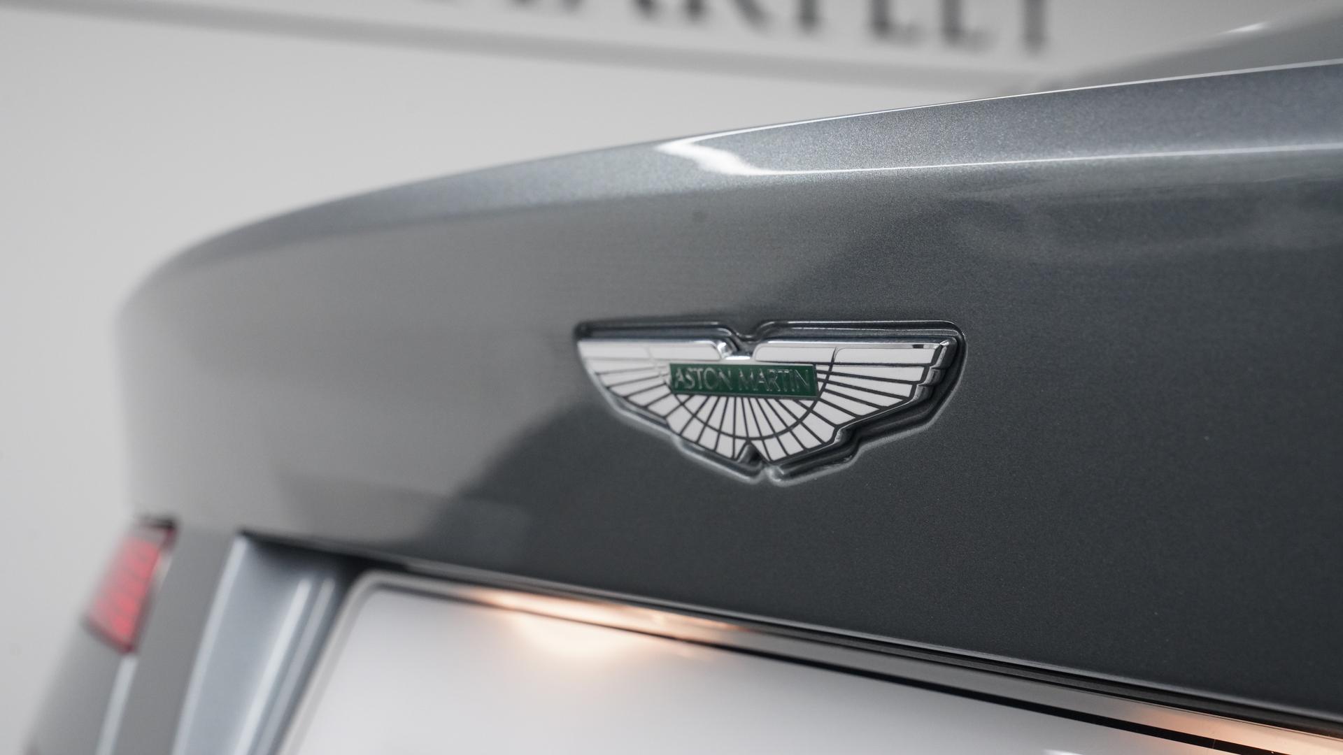 Aston Martin DB9 Photo 84a15a7c-8664-45dd-bad4-097d8bb855d2.jpg