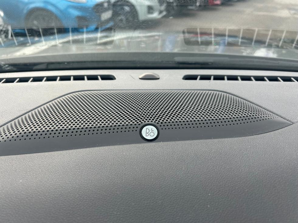 Ford Kuga Photo 84aec8b8-4faa-4716-8873-9ab39a4dba96.jpeg