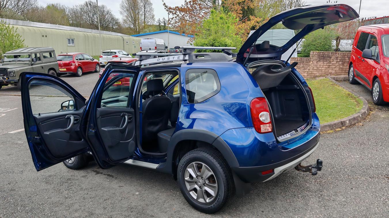 Used Dacia Duster VO15EXN 12