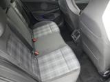 Volkswagen Golf Photo 16