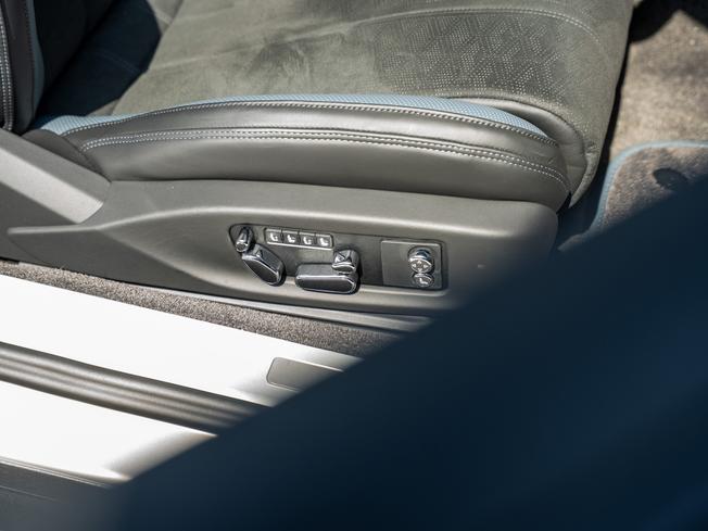 BENTLEY Continental GT Photo 37