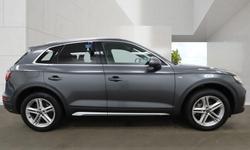 Audi Q5 Photo 1