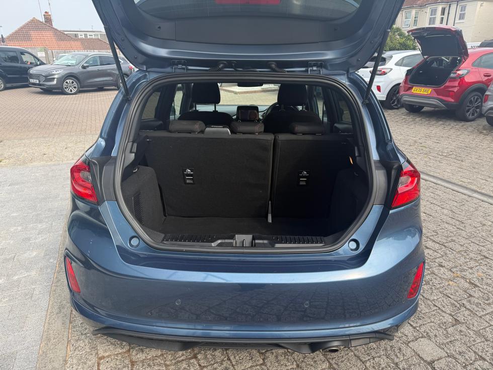 Ford Fiesta Photo 84d1a3ee-957f-4108-94a7-d5b7691a0898.jpeg
