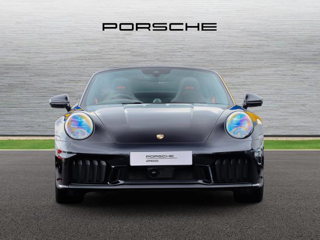 PORSCHE 911 Photo 6