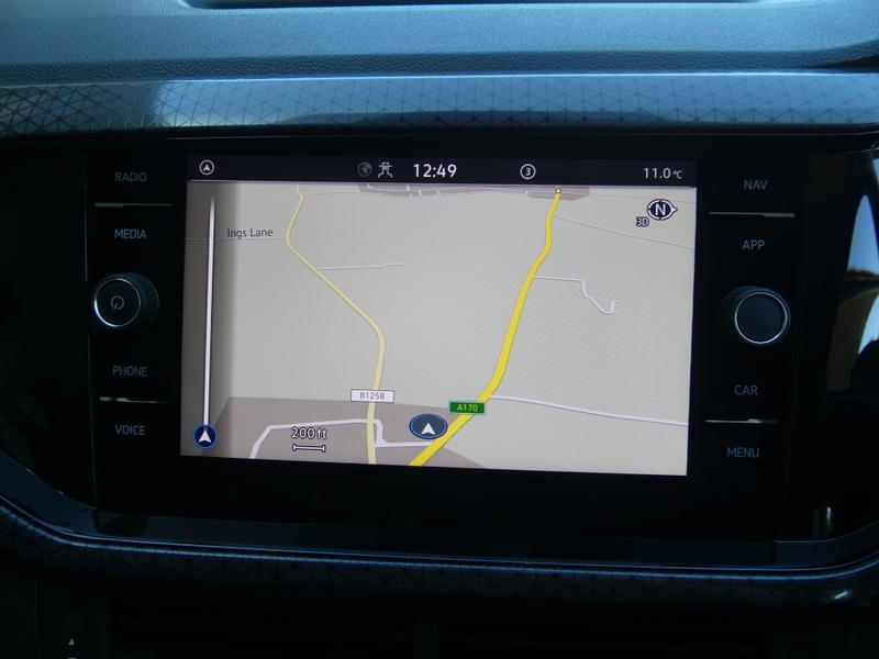 Volkswagen T-Cross Photo 84ddf099-ea1d-4b8f-8552-573c8b6fccb3.jpg